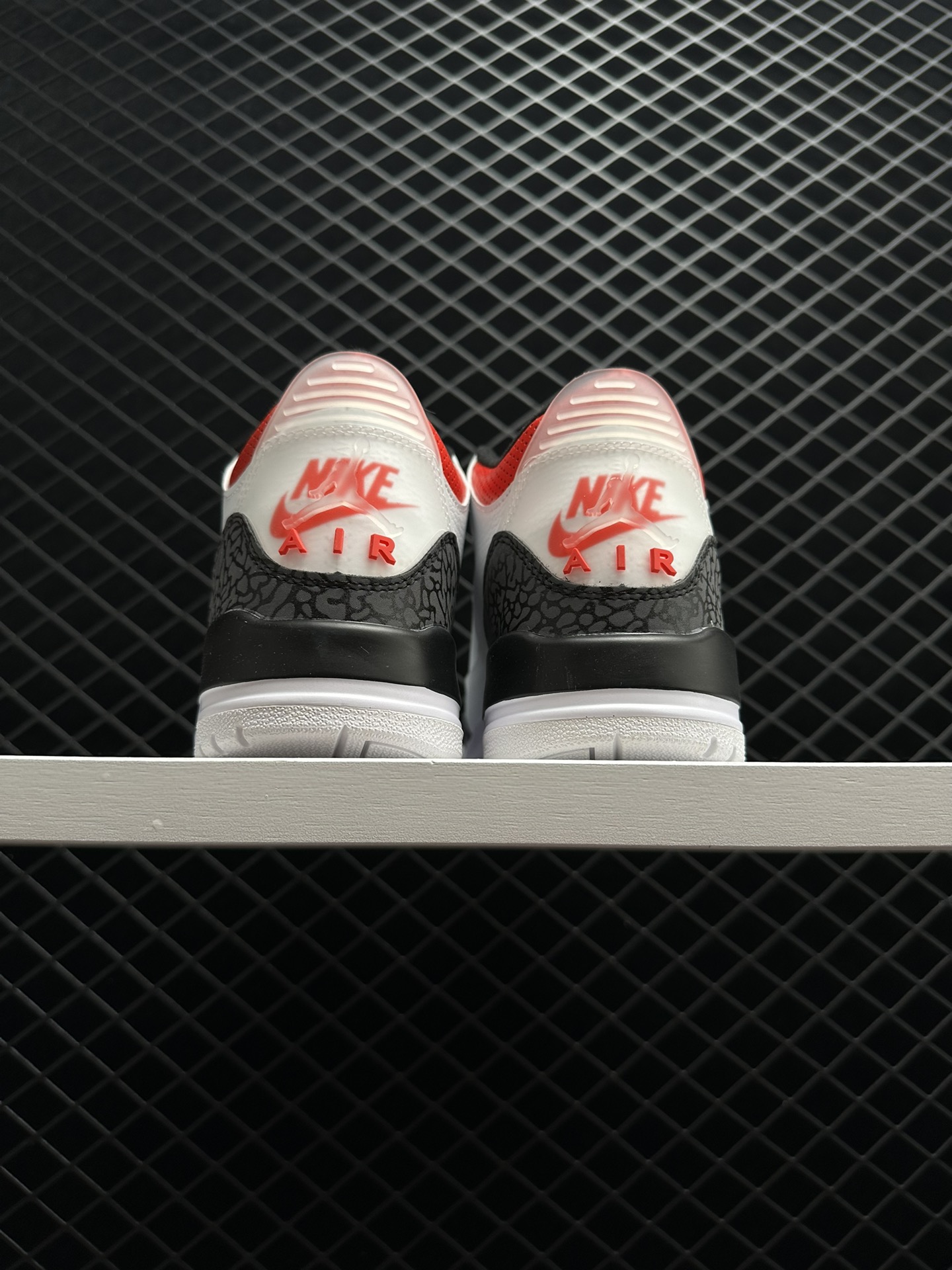 Air Jordan 3 SE DNM“ Fire Red”